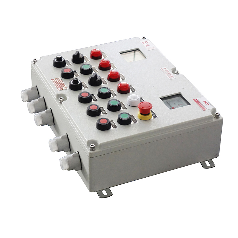 控制箱153-2.JPG